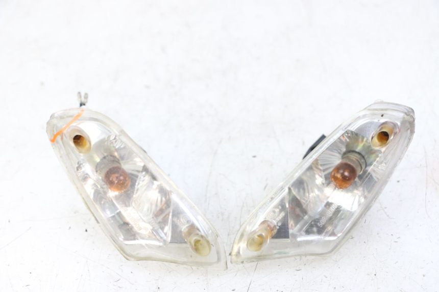 photo de CLIGNOTANT AVANT KYMCO AGILITY 4T 50 (2018 - 2022) - Vue principale