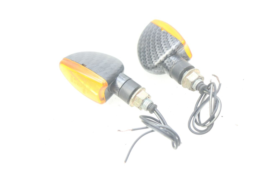 photo de CLIGNOTANT AVANT PEUGEOT LUDIX 50 (2008 - 2017) - Détail de la pièce