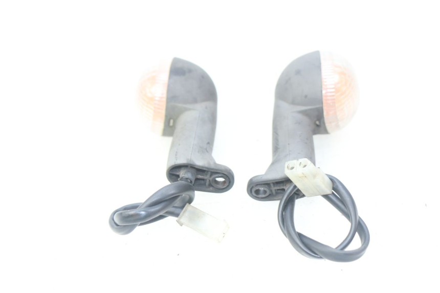 photo de CLIGNOTANT AVANT PEUGEOT LUDIX 50 (2008 - 2017) - Détail de la pièce