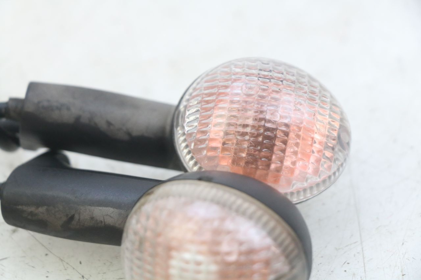 photo de CLIGNOTANT AVANT PEUGEOT LUDIX 50 (2008 - 2017) - Détail de la pièce