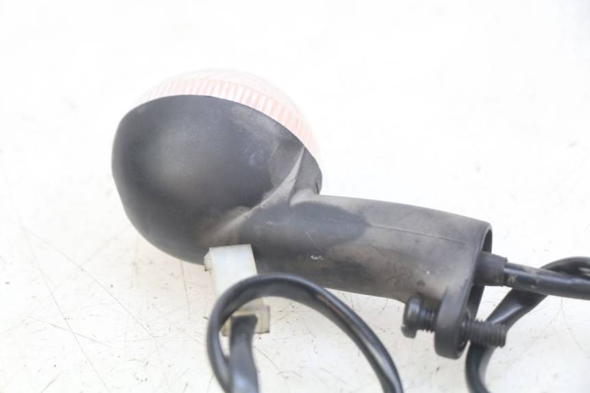 photo de CLIGNOTANT AVANT PEUGEOT LUDIX 50 (2008 - 2017) - État de surface