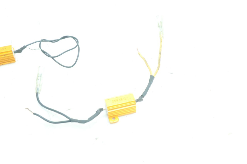 photo de CLIGNOTANT AVANT PIAGGIO MP3 500 (2016 - 2018) - Photo complémentaire
