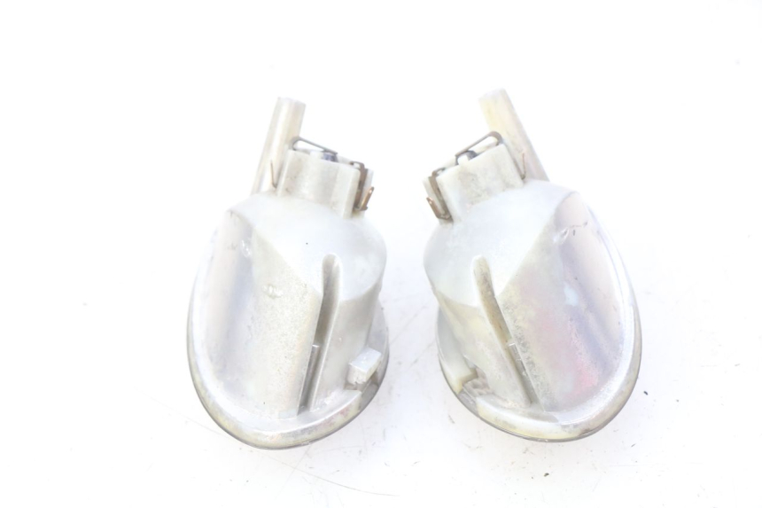 photo de CLIGNOTANT AVANT MBK OVETTO 50 (1998 - 2007) - Détail de la pièce