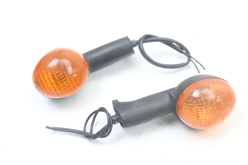 photo de CLIGNOTANT AVANT PEUGEOT LUDIX 50 (2005 - 2007) - Vue principale