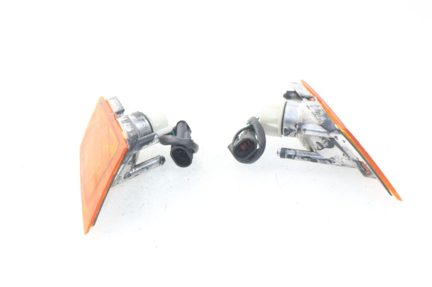 photo de CLIGNOTANT AVANT KEEWAY PIXEL 50 (2008 - 2011) - Autre angle de vue