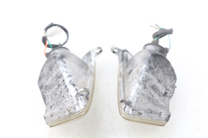 photo de CLIGNOTANT AVANT DAELIM S4 50 (2010 - 2015) - Points de fixation