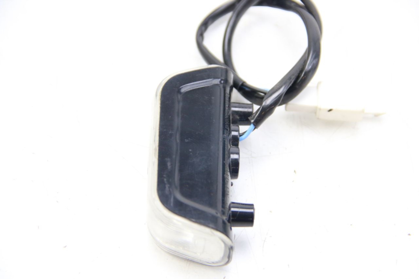 photo de CLIGNOTANT AVANT LVNENG S5 1 (2019 - 2023) - État de surface