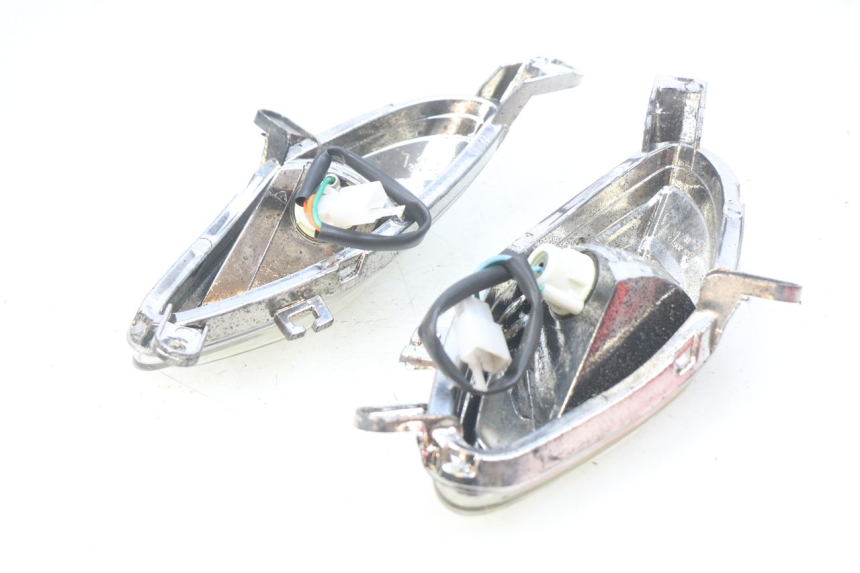 photo de CLIGNOTANT AVANT JM MOTORS SANTANA 50 (2014 - 2023) - Détail de la pièce