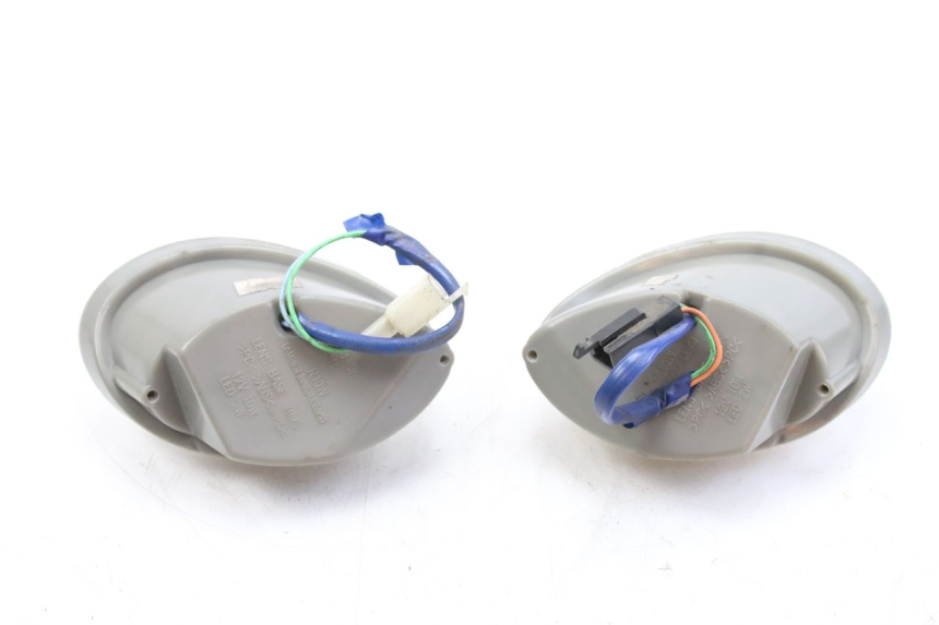 photo de CLIGNOTANT AVANT KYMCO SENTO 100 (2008 - 2013) - Détail de la pièce