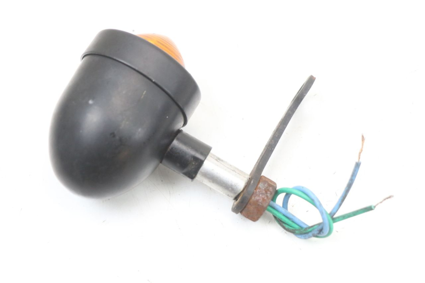 photo de CLIGNOTANT AVANT HARLEY DAVIDSON SPORTSTER XL CUSTOM 1200 (2003 - 2004) - Vue d’ensemble