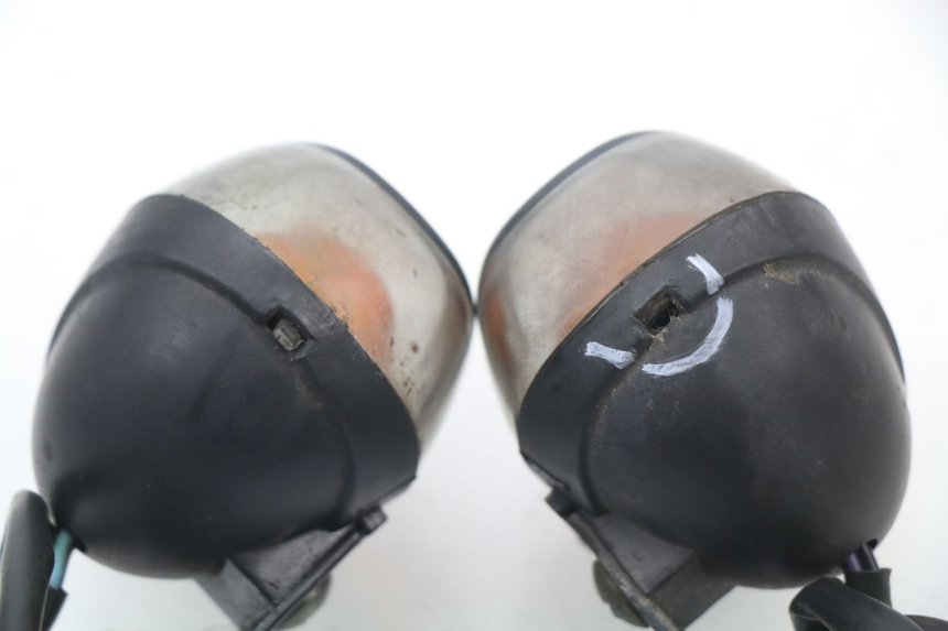 photo de CLIGNOTANT AVANT TNT MOTOR STRIKE 50 (2008 - 2010) - Zoom état d’usage