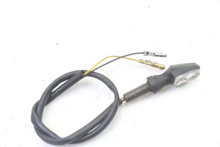 photo de CLIGNOTANT AVANT SUZUKI SV S 650 (2003 - 2009) - Vue d’ensemble