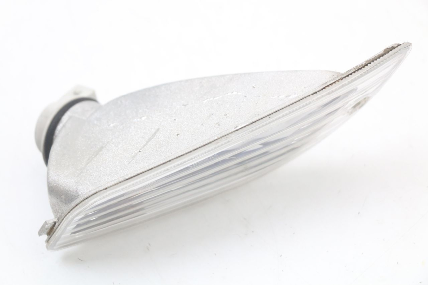 photo de CLIGNOTANT AVANT PIAGGIO VESPA LX 2T 50 (2005 - 2013) - Détail de la pièce