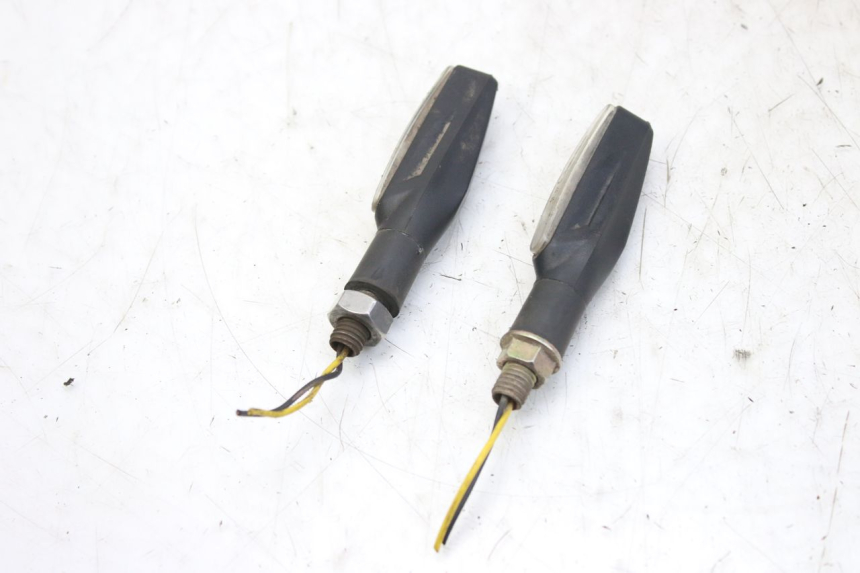 photo de CLIGNOTANT AVANT ZHEJIANG XMOTOS XB-81 50 - Vue principale