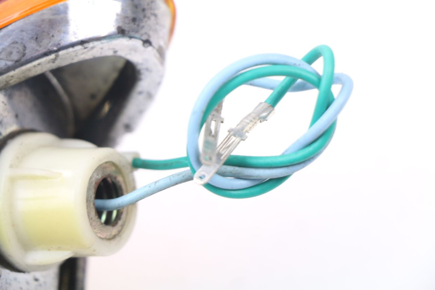 photo de CLIGNOTANT AVANT KINROAD XT T-8 125 (2006 - 2006) - Autre angle de vue