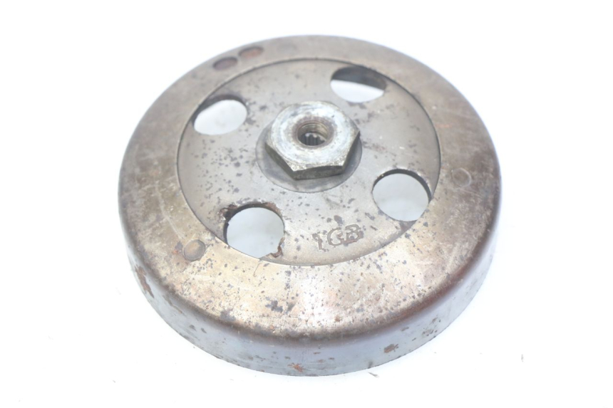 photo de CLOCHE EMBRAYAGE MBK BOOSTER SPIRIT 50 (1999 - 2003) - Détail de la pièce