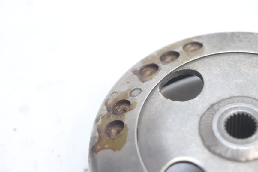 photo de CLOCHE EMBRAYAGE PEUGEOT BUXY 50 (1993 - 1998) - Zoom état d’usage