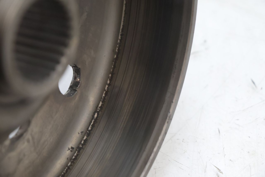photo de CLOCHE EMBRAYAGE HONDA FJS SILVER WING SILVERWING 400 (2005 - 2008) - Points de fixation