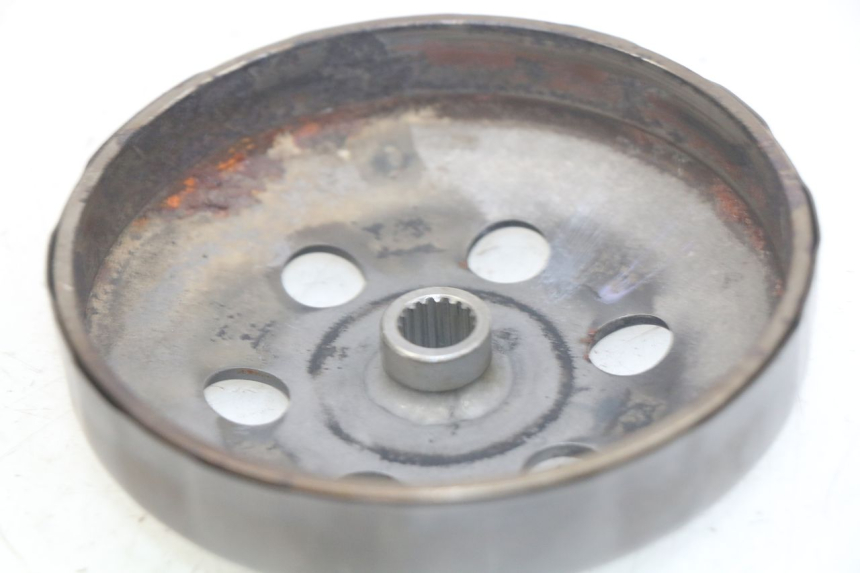 photo de CLOCHE EMBRAYAGE MBK OVETTO 2T 50 (2007 - 2017) - Détail de la pièce