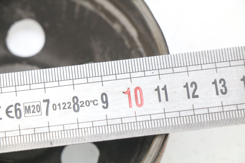 photo de CLOCHE EMBRAYAGE MBK OVETTO 50 (1998 - 2007) - Détail de la pièce