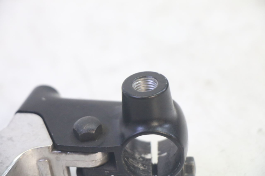 photo de COCOTTE EMBRAYAGE YAMAHA TDM ABS 900 (2002 - 2014) - Autre angle de vue