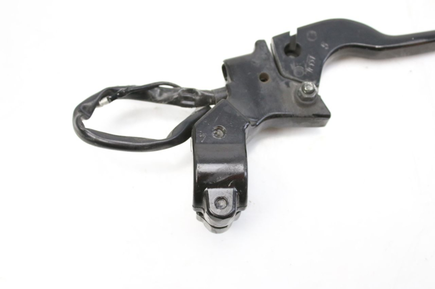 photo de COCOTTE FREIN GAUCHE KYMCO AGILITY 4T 50 (2018 - 2022) - Gros plan technique