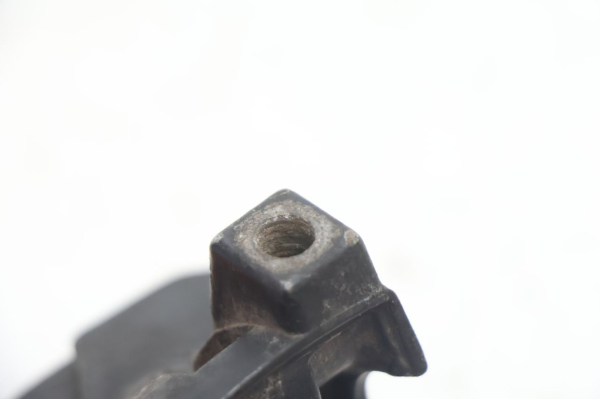 photo de COCOTTE FREIN GAUCHE MBK BOOSTER SPIRIT 50 (1996 - 1999) - État de surface