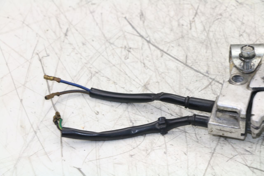 photo de COCOTTE FREIN GAUCHE BAOTIAN BT COLLECTOR 50 (2005 - 2013) - Points de fixation