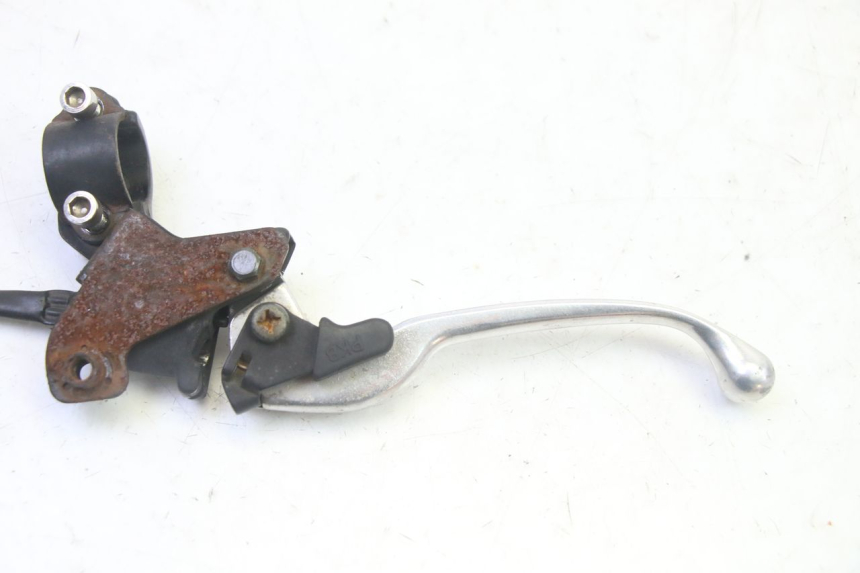 photo de COCOTTE FREIN GAUCHE SYM CROX 4T 50 (2016 - 2023) - Gros plan technique