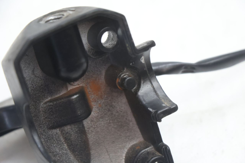photo de COCOTTE FREIN GAUCHE RIDE KALLIO 50 (2010 - 2019) - Points de fixation