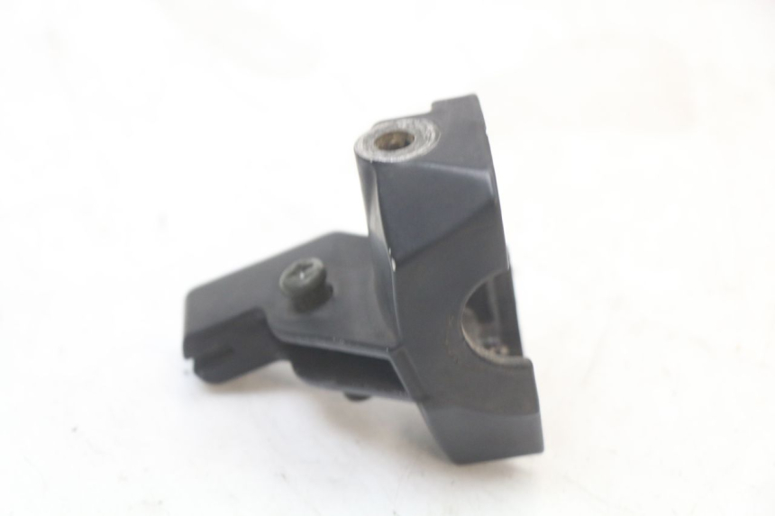 photo de COCOTTE FREIN GAUCHE PEUGEOT KISBEE 2T 50 (2010 - 2017) - Détail de la pièce