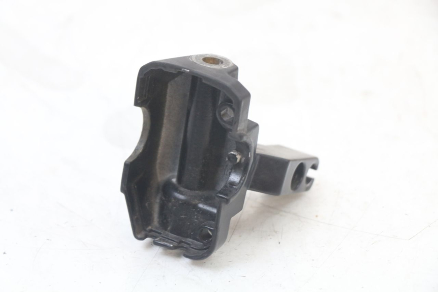 photo de COCOTTE FREIN GAUCHE PEUGEOT KISBEE 2T 50 (2010 - 2017) - Autre angle de vue