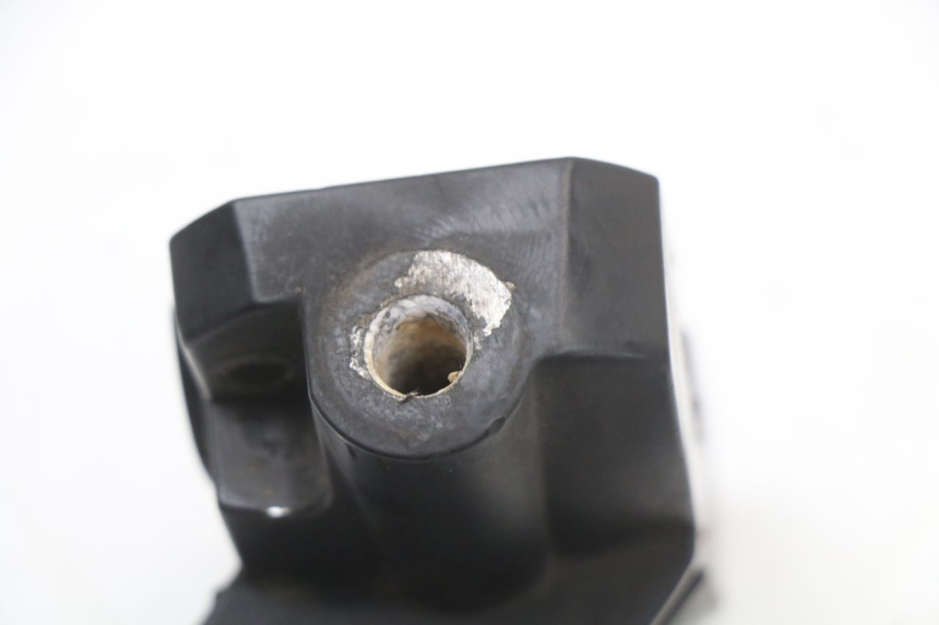 photo de COCOTTE FREIN GAUCHE PEUGEOT KISBEE 4T 50 (2018 - 2022) - Gros plan technique