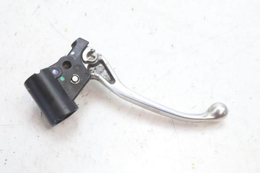 photo de COCOTTE FREIN GAUCHE PIAGGIO LIBERTY IGET 4T 50 (2021 - 2025) - Points de fixation