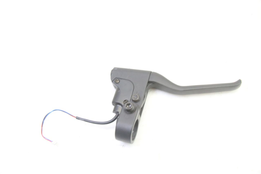 photo de COCOTTE FREIN GAUCHE XIAOMI MI PRO 2 1 - Gros plan technique