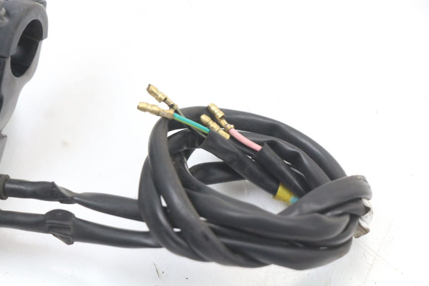 photo de COCOTTE FREIN GAUCHE HONDA PCX (JF28) 125 (2009 - 2011) - Points de fixation