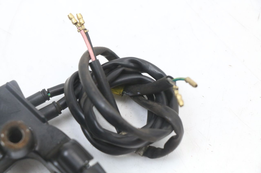 photo de COCOTTE FREIN GAUCHE HONDA PCX (JF47) 125 (2012 - 2013) - Gros plan technique