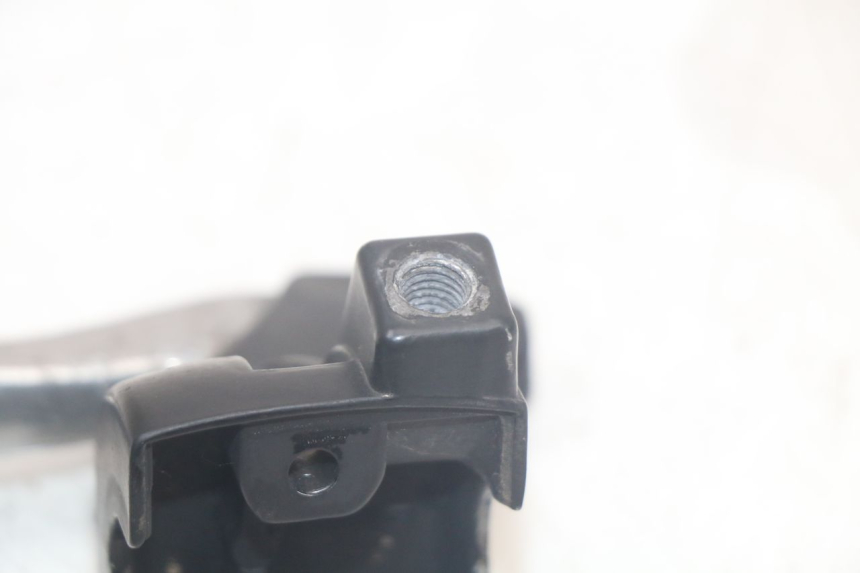 photo de COCOTTE FREIN GAUCHE SHERCO SM-R 50 (2013 - 2017) - Gros plan technique