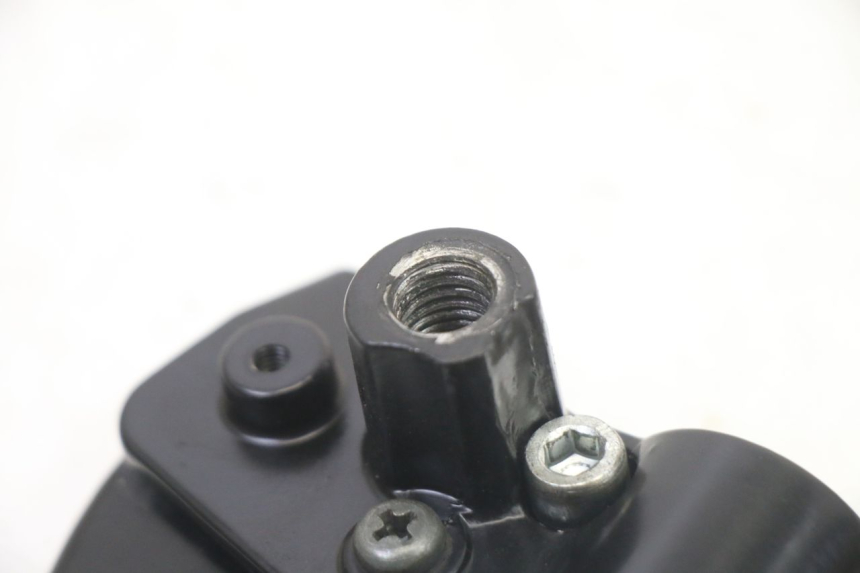 photo de COCOTTE FREIN GAUCHE APRILIA SR 2T 50 (2018 - 2022) - Gros plan technique