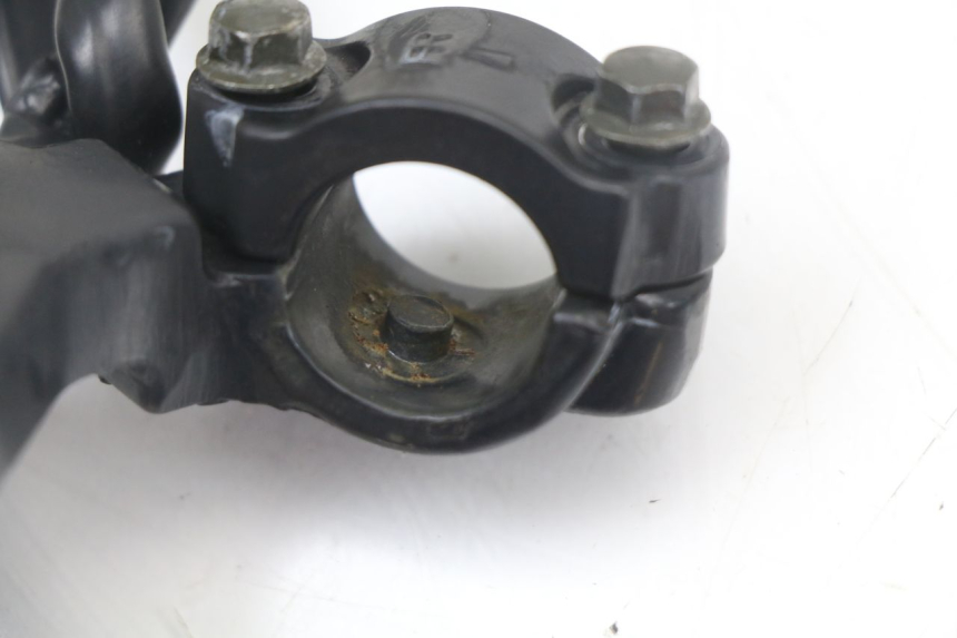 photo de COCOTTE FREIN GAUCHE KYMCO SUPER 8 4T 50 (2018 - 2020) - Autre angle de vue