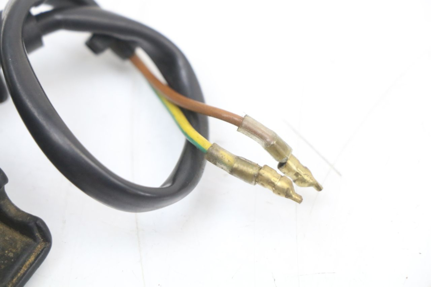 photo de COCOTTE FREIN GAUCHE YAMAHA YE ZEST 50 (1992 - 1998) - Vue d’ensemble