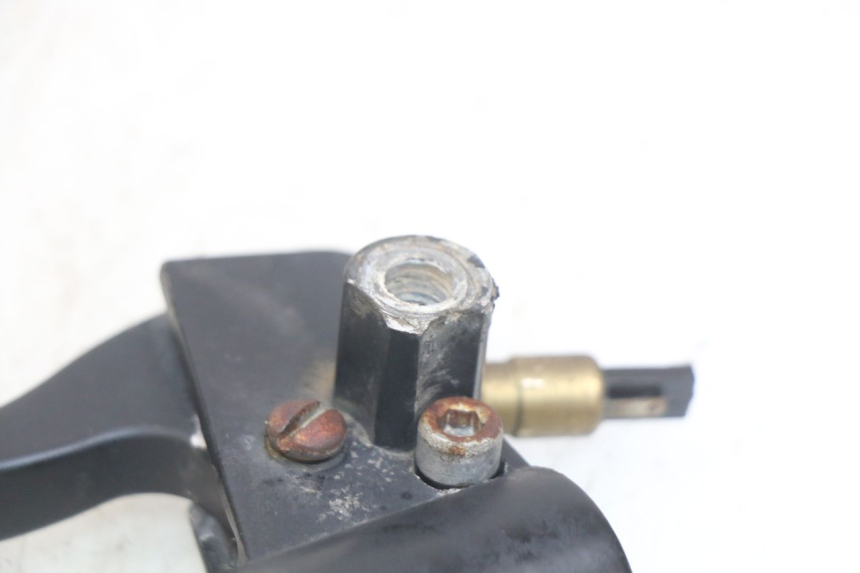 photo de COCOTTE FREIN GAUCHE PIAGGIO ZIP 2T 50 (2009 - 2019) - Autre angle de vue