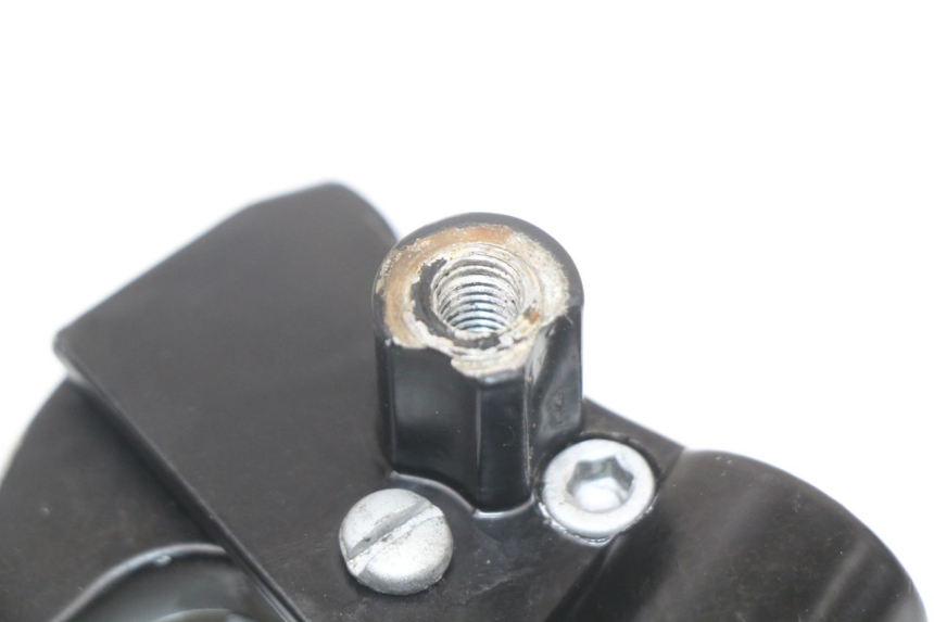 photo de COCOTTE FREIN GAUCHE PIAGGIO ZIP 2T 50 (2009 - 2019) - Zoom état d’usage