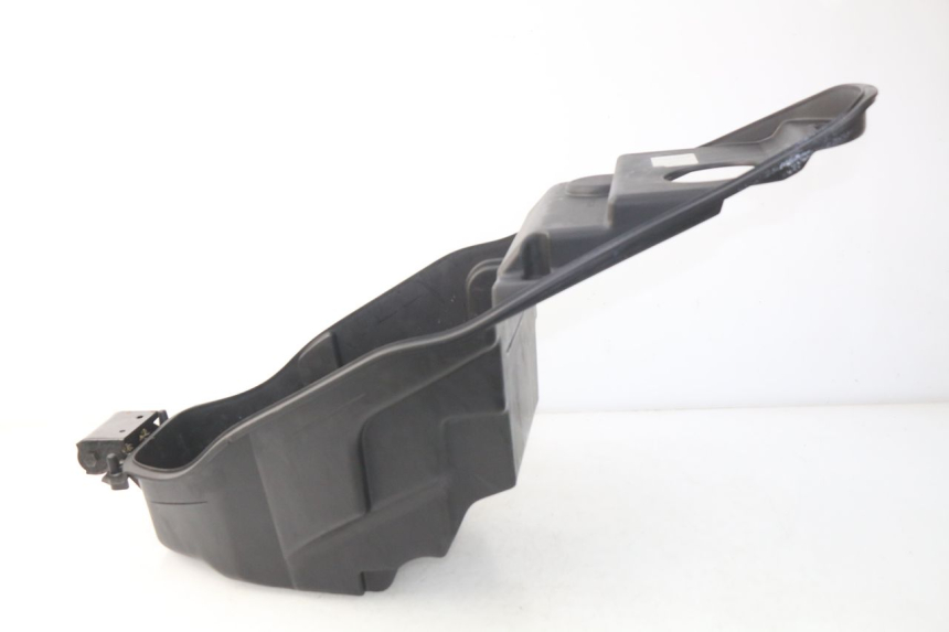 photo de COFFRE SELLE KYMCO AGILITY CITY 4T 50 (2008 - 2016) - Vue d’ensemble