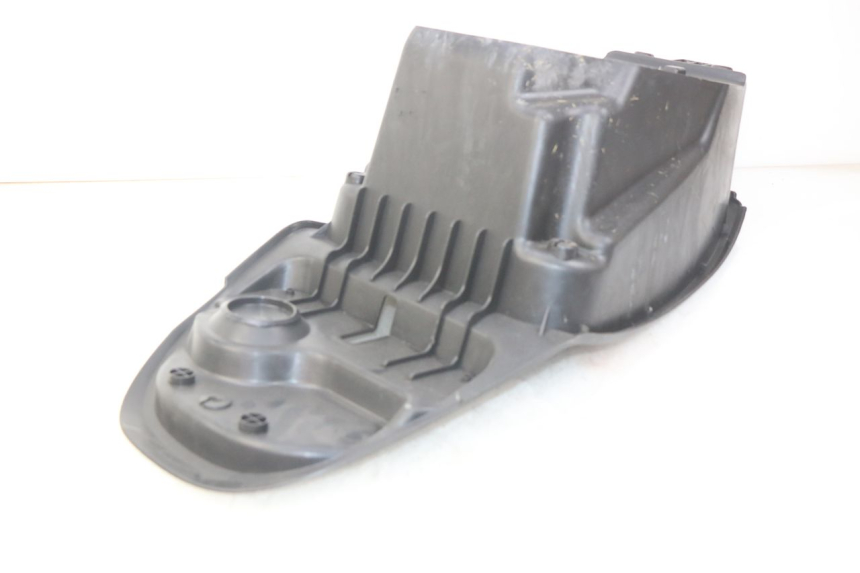 photo de COFFRE SELLE ECCITY ARTELEC 670 1 (2013 - 2017) - Zoom état d’usage