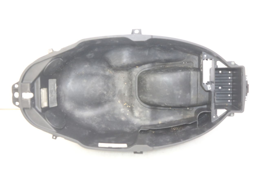 photo de COFFRE SELLE PIAGGIO BEVERLY 125 (2010 - 2015) - Vue principale