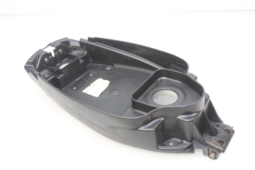 photo de COFFRE SELLE MBK BOOSTER SPIRIT NAKED 50 (2004 - 2017) - Autre angle de vue