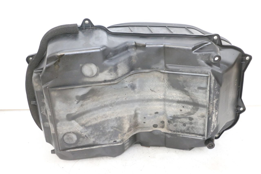 photo de COFFRE SELLE SUZUKI BURGMAN 650 (2013 - 2020) - Autre angle de vue