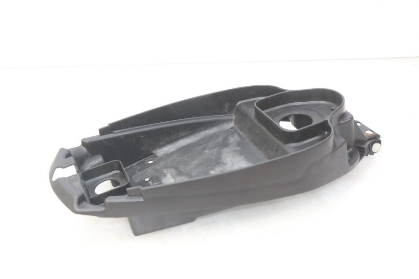 photo de COFFRE SELLE YAMAHA BW'S EASY 50 (2013 - 2016) - Gros plan technique