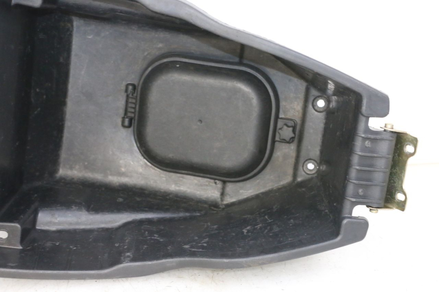 photo de COFFRE SELLE ORCAL CAVARO 4T 50 (2019 - 2023) - État de surface